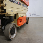 jlg-2632es-tyres-825.png