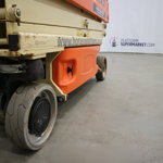 jlg-1930es-tyres-752.png