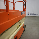 jlg-1930es-close-up-749.png